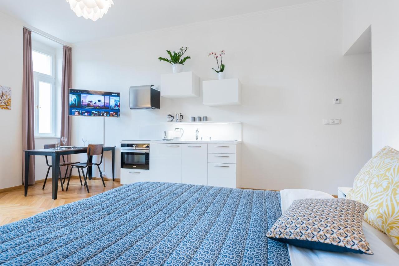 Beautiful Mala Strana Studio By Easybnb Praga Exterior foto